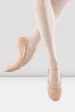 Load image into Gallery viewer, Bloch SO205G Kid&#39;s Dansoft Ballet Shoe
